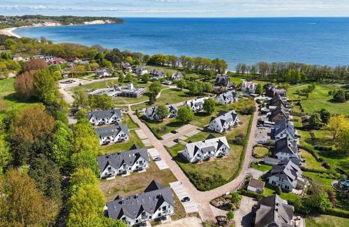 Lobbe Apartment | strandnahe FeWo mit Terrasse, gratis Nutzung vom AHOI Erlebnisbad und Sauna in Sellin - Rex Rugia FeWo 11-4