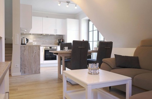 Zingst Apartment | Strandperle - Anlage Heiderose - Beautiful, high-quality vacation apartment in
