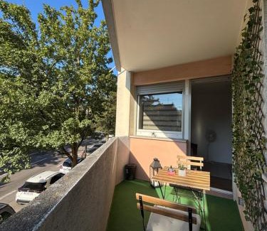 Cronenbourg Est Apartment | Strasbourg, JULES VERNE