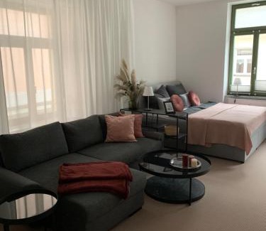 Plauen Apartment | Strassi 1