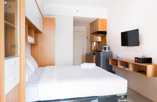 Surabaya Apartment | Strategic Studio Apartment at Orchard Mansion Supermall By Travelio