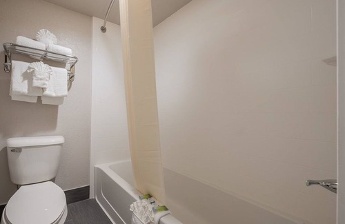 Edmond Hotel | Stratford House Inns - Edmond