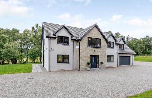 Aberlour House | Strathclaggan