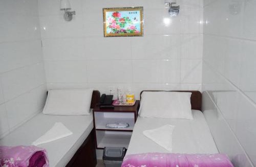 Tsim Sha Tsui House | Strawberry Guest house