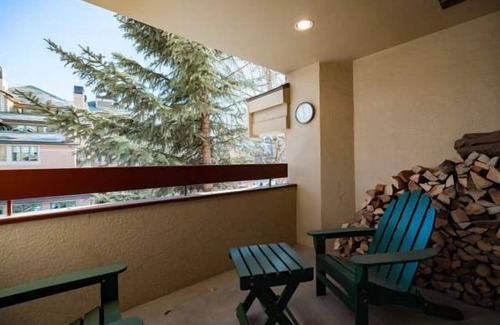 Beaver Creek Apartment | Strawberry Park-Beaver Creek - Superior Condominium Ski-in/Ski-Out
