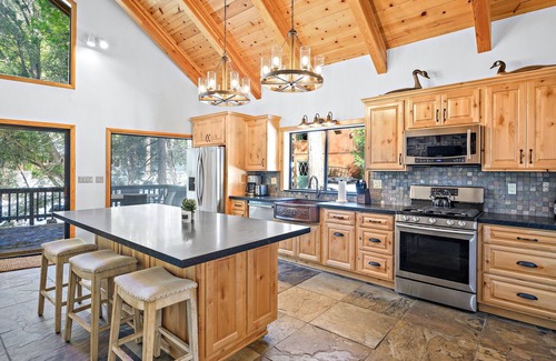 Fern Valley Cabin | Strawberry Creek Retreat: Refined A-Frame Cabin W/AC