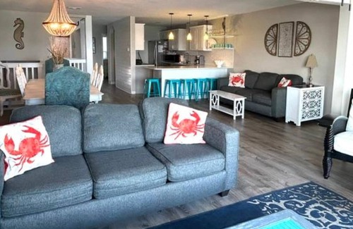 Fort Walton Beach - Destin House | Stressless Vacay! Step off ur deck onto ur private beach! Views every floor!