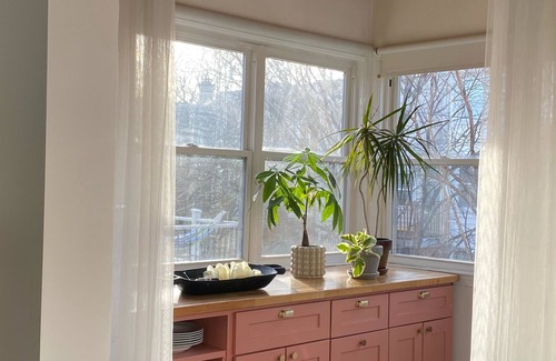 Brightwood House | Striking 1900 SF NW DC home - 2BR + Office, Pkg, 1.5BA