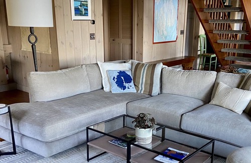 Bass Harbor House | Striking oceanfront property on the edge of Acadia National Park