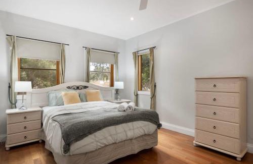 Willunga House | Strong Farmers Cottage Willunga