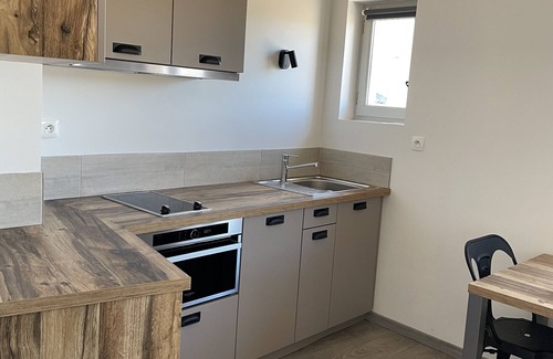 Avignon City Centre Apartment | STUDIO 1 mn from place de l'Horloge - charm - view and quietness