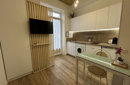 Lamalou-les-Bains Apartment | Studio 17m² ground floor, City Center Lamalou-les-Bains