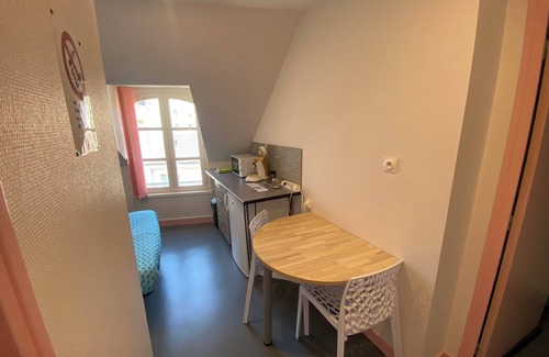 Cherbourg-en-Cotentin Apartment | Studio 2 "les moulins" in the city center