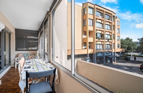 Saint-Mandrier-sur-Mer Apartment | Studio '200m from the Beach'