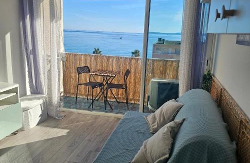 Le Lavandou Apartment | Studio 2 personnes Vue Mer Climatisé Linge Maison