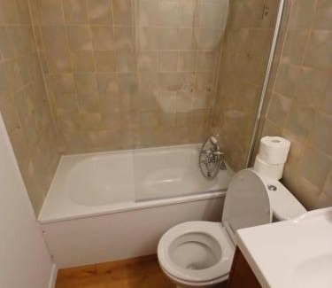 Faubourg Sud Apartment | Studio 20m2 - stationnement gratuit - WiFi