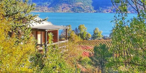 Liausson Apartment | Studio 22 m2, terrasse vue montagne, dans propriété face au Lac du Salagou