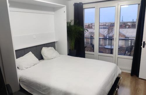 Puteaux Apartment | Studio 25m2 - lumineux et bien équipé