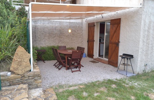 Evenos House | Studio 28m ² in villa of Var Calm and Swimming pool.