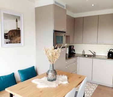 Bredene Apartment | Studio 3 Bredene met strandcabine