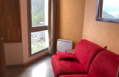 Les Claux Apartment | Studio 3 personnes idéalement situé, au pied des pistes et proche commerces