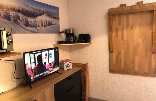 Les Claux Apartment | Studio 3 personnes idéalement situé, au pied des pistes et proche commerces
