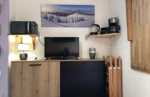 Les Claux Apartment | Studio 3 personnes idéalement situé, au pied des pistes et proche commerces