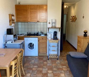 Montclar Apartment | STUDIO 4 COUCHAGES A St JEAN-MONTCLAR ÉTÉ/HIVER
