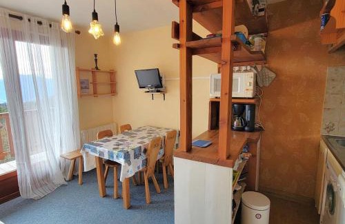 Saint-Michel-de-Chaillol Apartment | Studio 4 pers, balcon sud, parking, résidence calme - FR-1-393-161