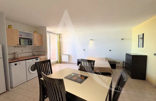 Sete Apartment | STUDIO 4 PERS 33 M², PISCINE, TENNIS, ACCES DIRECT PLAGES