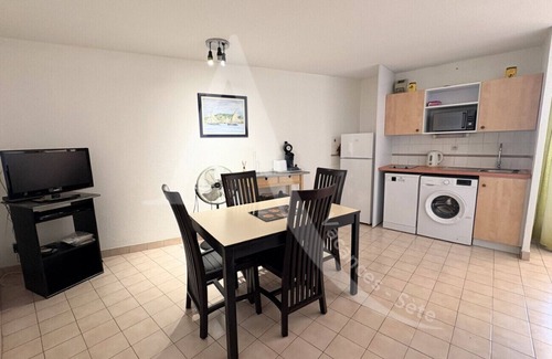 Sete Apartment | STUDIO 4 PERS 33 M², PISCINE, TENNIS, ACCES DIRECT PLAGES