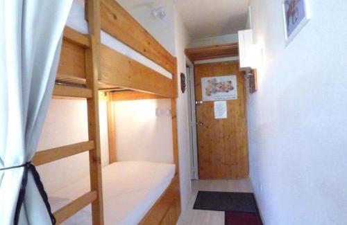 Arette Apartment | Studio 4 pers avec balcon, pied des pistes, parking gratuit, ascenseur - FR-1-602-1