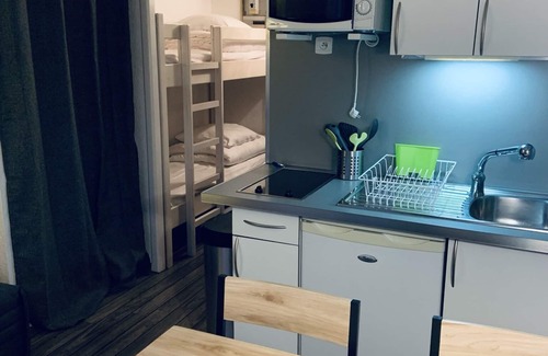 Risoul Apartment | STUDIO 4 PERS. - SKIS ON THE FEET - COMPLETELY REDONE - LABEL *