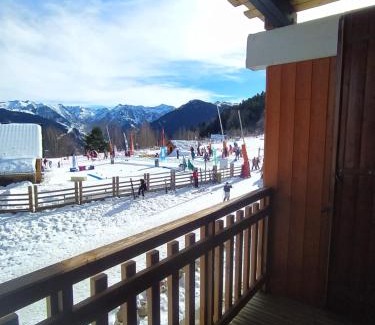 Ax-les-Thermes Apartment | Studio 4 personnes au pied des piste plateau de Bonascre - Ax 3 domaines Eté Hiver