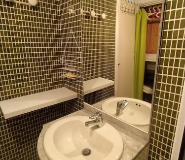 Ax-les-Thermes Apartment | Studio 4 personnes au pied des piste plateau de Bonascre - Ax 3 domaines Eté Hiver