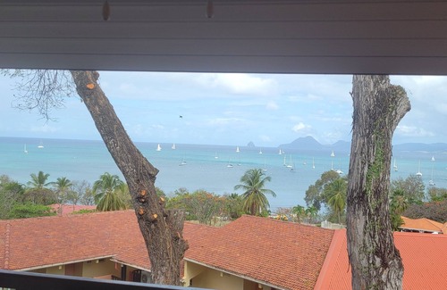 Sainte-Anne Apartment | Studio 4 Personnes 2 Minutes de la Plage Grande Terrasse vue mer