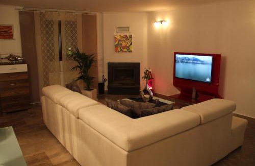 Panorama Apartment | Studio 48