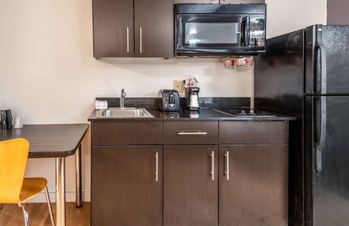 Fort Worth Hotel | Studio 6 Fort Worth, TX - West Medical Center