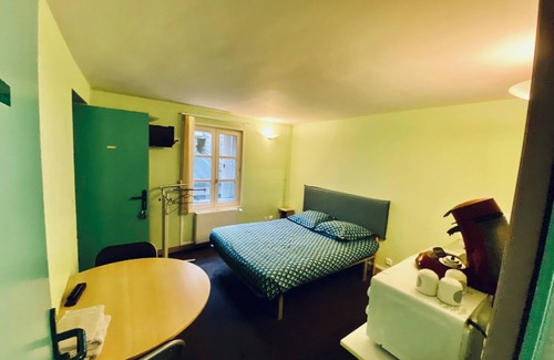 Cherbourg-en-Cotentin Apartment | Studio 6 "les moulins" in the town center