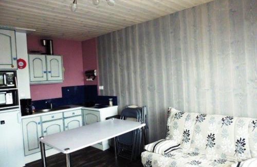 Arette Apartment | Studio 6 personnes, balcon, proche pistes et commerces - FR-1-602-34