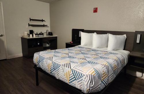 South Natomas Hotel | Studio 6 Sacramento, CA Natomas