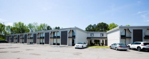 Ellendale Hotel | Studio 6 Suites Memphis, TN East Memphis