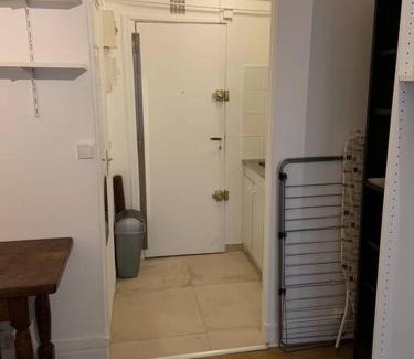 Quartier de l'Ecole-Militaire Apartment | Studio 7ème arrondissement