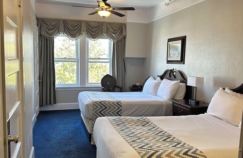 Avalon Hotel | Studio 9 Hotel Catalina