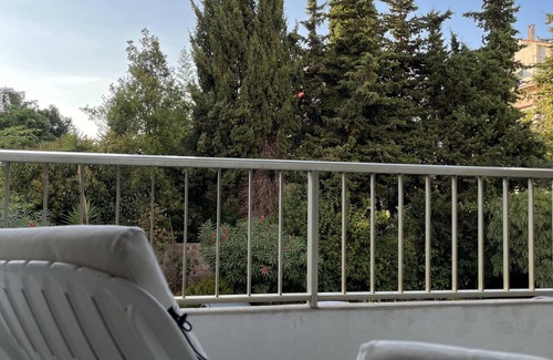 Cannes Apartment | Studio A/C with Balcony by Olidesi