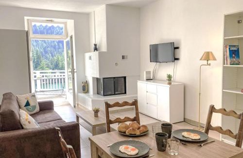 Champex-Lac Apartment | Studio Alpes et Lac 14 by Interhome
