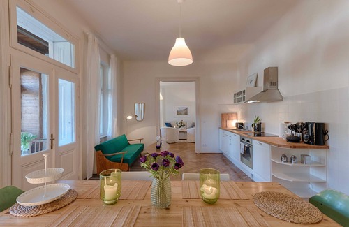 Reichenau an der Rax Apartment | Studio Apartment mit Balkon und Raxblick - Top 4 - Landhaus Blauer Spatz