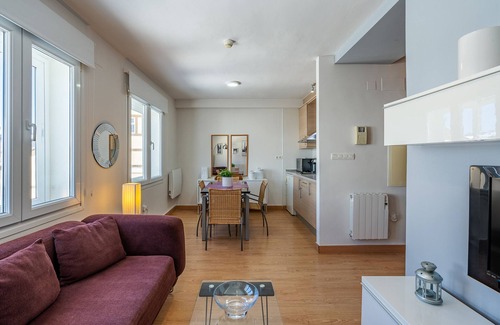 Pradollano Apartment | Studio "Apartamento Candela" with Mountain View & Wi-Fi