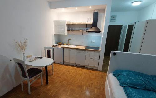 Strunjan Apartment | Studio apartma Plaža