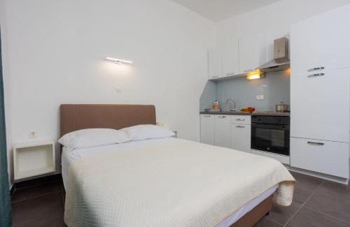 Kastel Stari Apartment | Studio apartman Maris